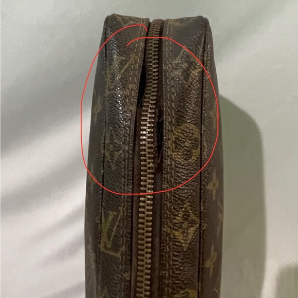 Louis Vuitton Cosmetic Pouch Trousse Toilette 23 - Picture 14 of 14